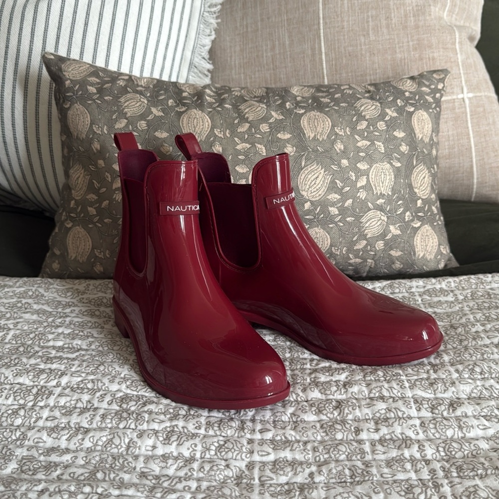 Nautica Maroon Ankle Rain Boots